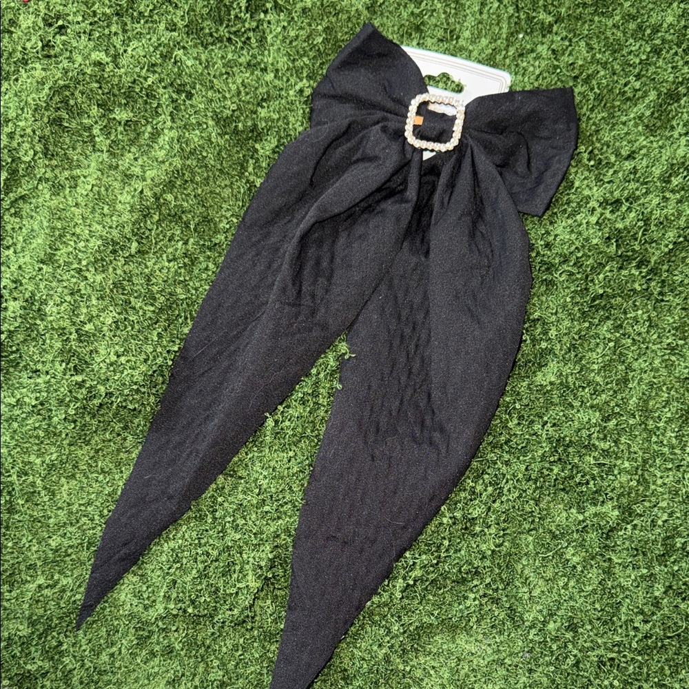 BOWS 4 LYME! 🎀💚 Quilted Long Black Bow Hair Clip with Gold Crystal Buckle